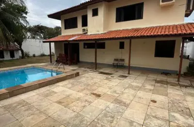 Casa com 3 quartos à venda na Avenida Litorânea, 24924, Calhau, São Luís