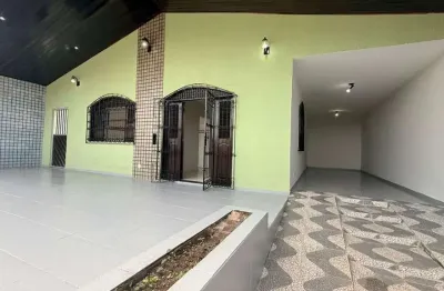 Casa com 4 quartos para alugar na Rua Um, 34231, Cohajap, São Luís