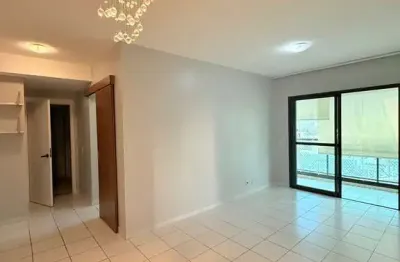 Apartamento com 3 quartos à venda na Avenida Deputado Luís Eduardo Magalhães, 705, Calhau, São Luís