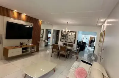 Casa em condomínio fechado com 3 quartos à venda na Rua Dois, 8678, Planalto Vinhais I, São Luís