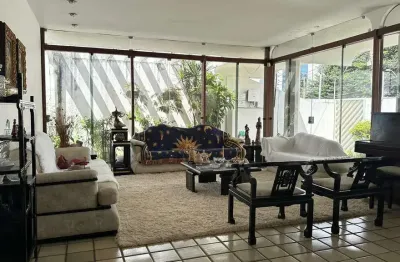 Casa com 3 quartos à venda na Avenida dos Sambaquis, 780576, Calhau, São Luís