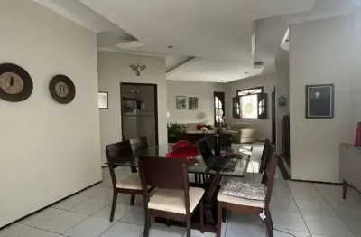 Casa com 4 quartos à venda na Rua E, 534231, Parque Athenas, São Luís