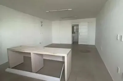 Sala comercial à venda na Avenida Professor Carlos Cunha, 78058, Jaracaty, São Luís