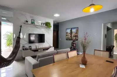 Casa em condomínio fechado com 3 quartos à venda na Avenida Mário Andreazza, 9356, Turu, São Luís