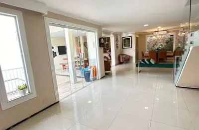 Casa em condomínio fechado com 4 quartos à venda na Rua Queluz, 248248, Olho D'Água, São Luís