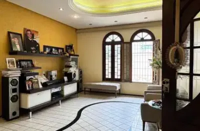 Casa no Recanto dos vinhais  - depois do Berlin . Próximo a via expressa e Shopp