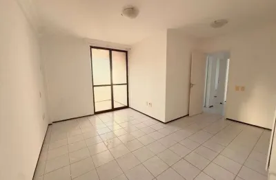 Apartamento para venda no condomínio Royal Park, Renascença