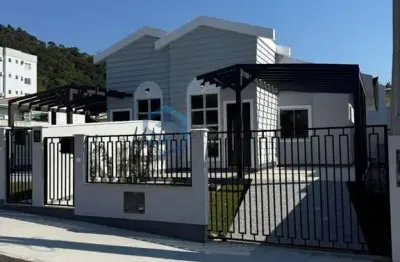 Casa com 3 quartos à venda na Rua Gian Francisco de Espíndola, 32, Fundos, Biguaçu