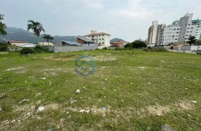 Terreno à venda na Avenida Kiliano Kremer, 20, Rio Caveiras, Biguaçu