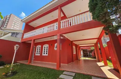 Casa no Jardim das Estrelas – Lazer Completo e 283m² de Área Construída