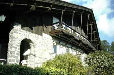 Casa com 6 quartos à venda na Vila Poran, Campos do Jordão 