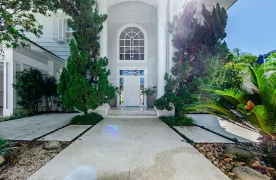 Casa em condomínio fechado com 5 quartos à venda na Barra da Tijuca, Rio de Janeiro 