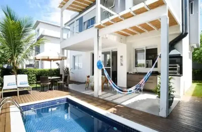 Casa em condomínio fechado com 4 quartos para alugar no Maresias, São Sebastião 