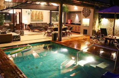 Casa em condomínio fechado com 4 quartos para alugar no Maresias, São Sebastião 