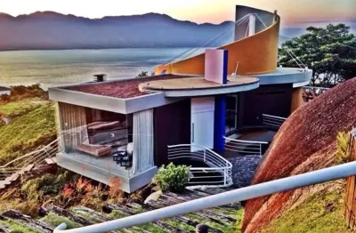 Casa em condomínio fechado com 5 quartos para alugar no Centro, Ilhabela 