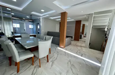 Casa com 3 quartos à venda na Rua José Osires Baglioli, 20, Pinheirinho, Curitiba