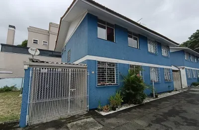 Maravilhoso sobrado em condomínio na melhor região do boqueirão