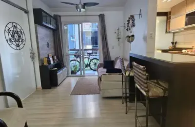 Apartamento Mobiliado com Churrasqueira e Quadra de Esportes no Bairro Industrial