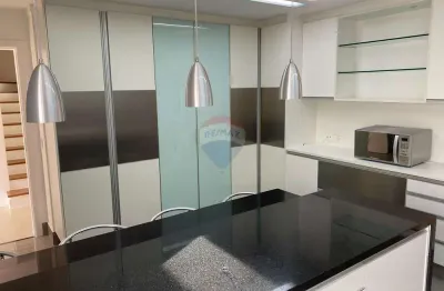 Casa em condomínio fechado com 3 quartos para alugar no Tamboré, Santana de Parnaíba 