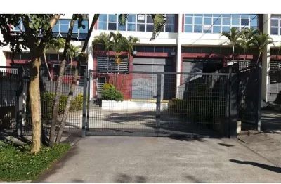 Galpão, locação, 950 m² localizado na alameda araguaia em alphaville, sp