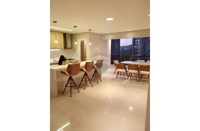 Apto 110m², semi mobiliado, 2 suites, 2 vagas- Alphaville - Green Valley