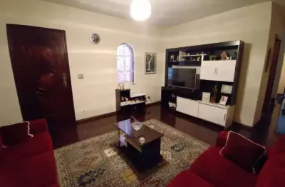 Casa com 2 quartos à venda na Rua Maria José da Silva, 11, Vila Carrão, São Paulo