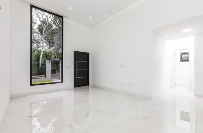Casa nova com piscina aquecida no ecoville - 3 suítes - 4 vagas