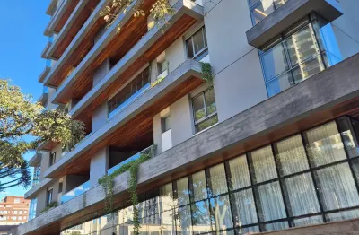 Apartamento semi mobiliado batel 3 suítes - 3 vagas - 151m² privativo