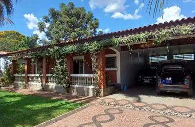 Lindo espaço para morar com muita tranquilidade e paz,  com muito conforto. venha conhecer