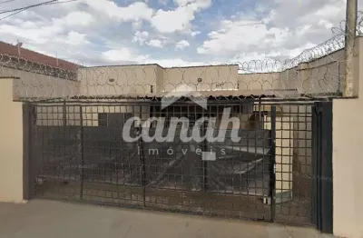 Casa com 3 quartos para alugar no Centro, Ribeirão Preto 