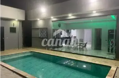 Casa sobrado em condomínio vista bella - 393 m² de construção.