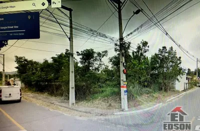 Terreno multi-familiar no 1º loteamento praia de itaipuaçu.