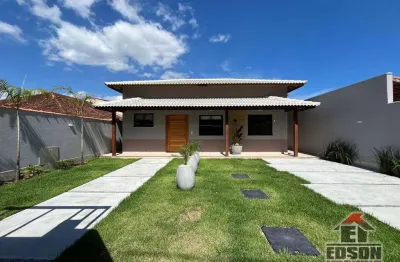 3 quartos, 1 suíte, área gourmet, churrasqueira, no recanto de itaipuaçu.