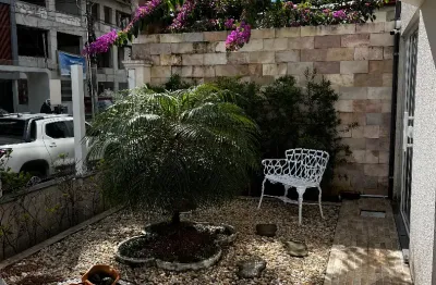 Apartamento com 2 quartos sendo 1 suíte, pedra branca, palhoça/sc