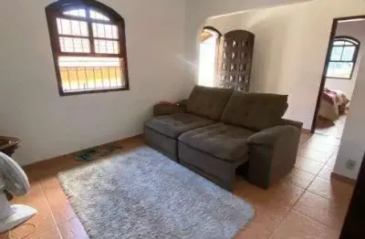 Casa com 4 quartos à venda na Rua João de Farias, Itamarati, Petrópolis