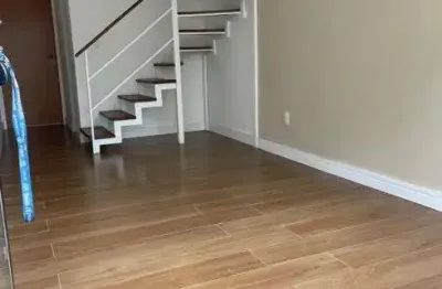 Casa com 2 quartos para alugar na Rua Carvalho Júnior, Corrêas, Petrópolis