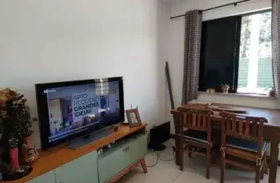 Apartamento para venda possui 30 metros quadrados com 1 quarto