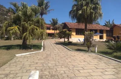 Venda - sítio com 6.500 m²( 231 m² área construída) com 4 quartos( 02 suítes) - itaipava - rj