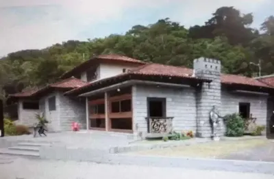 Casa com 3 quartos à venda na Estrada da Independência, Independência, Petrópolis