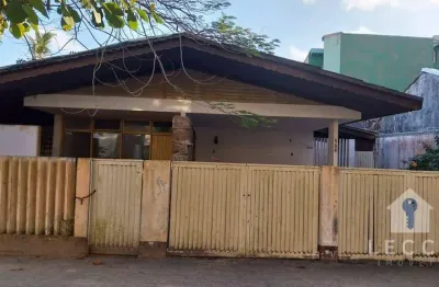 Casa com 4 dormitórios para alugar, 190 m² por R$ 6.000/mês - Centro - Itanhaém/SP