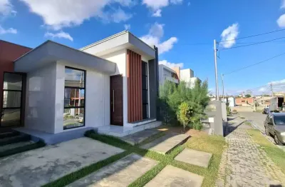 Casa à venda, em condomínio fechado, com 3 quartos, sendo 1 suíte em campina grande