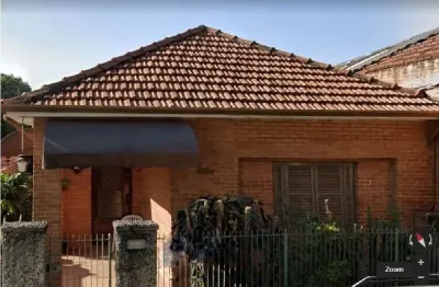 Casa Espaçosa na Zona Norte de São Paulo com 4 quartos, varanda e quintal