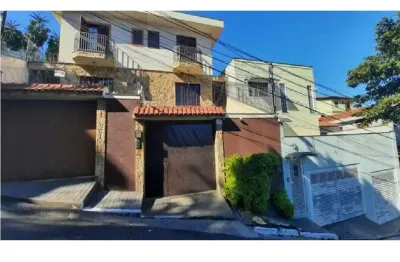 Excelente Sobrado à Venda no Tucuruvi - 2 Quartos, Suíte e 4 Vagas!