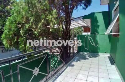 Casa com 2 quartos à venda na Rua Luís Murat, 386, Jardim das Bandeiras, São Paulo