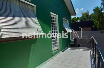 Casa com 2 quartos para alugar na Rua Luís Murat, 386, Jardim das Bandeiras, São Paulo