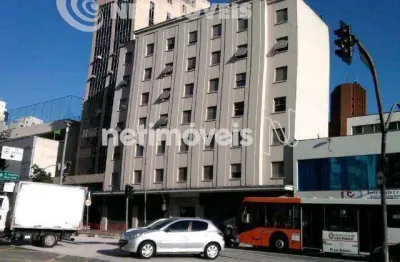 Apartamento com 2 quartos para alugar na Consolação, São Paulo 