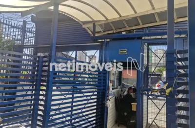 Ponto comercial com 12 salas para alugar na Avenida Nossa Senhora do Sabará, Vila Sofia, São Paulo