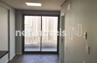 Imóvel novo, recém entregue, nunca usado, no coração da vl. mariana, a 200m do metrô ana rosa.