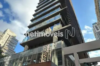 A elegância de pinheiros faz fronteira com o encanto da oscar freire e o requinte do jardim europa.