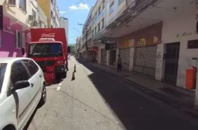 Kitnet / Stúdio à venda na Rua Barbosa Lima, Centro, Juiz de Fora
